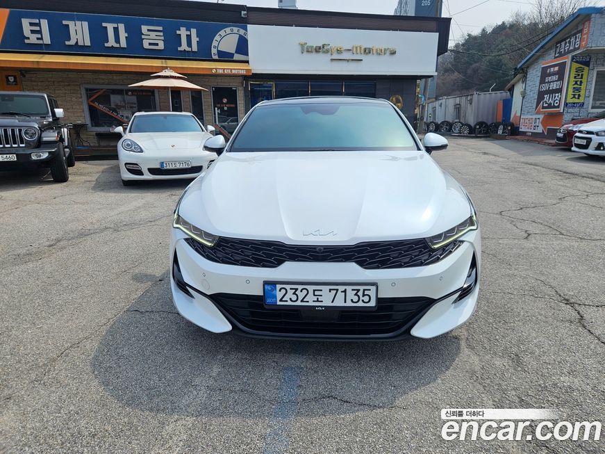 Kia K5 2023