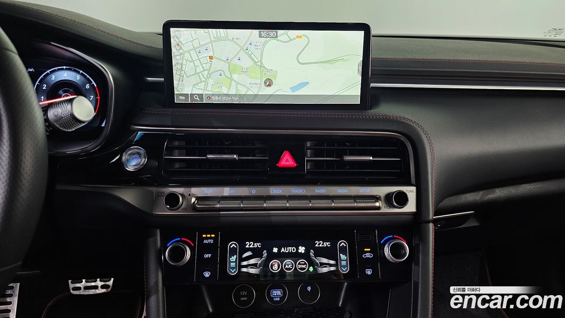 Genesis G70 2024