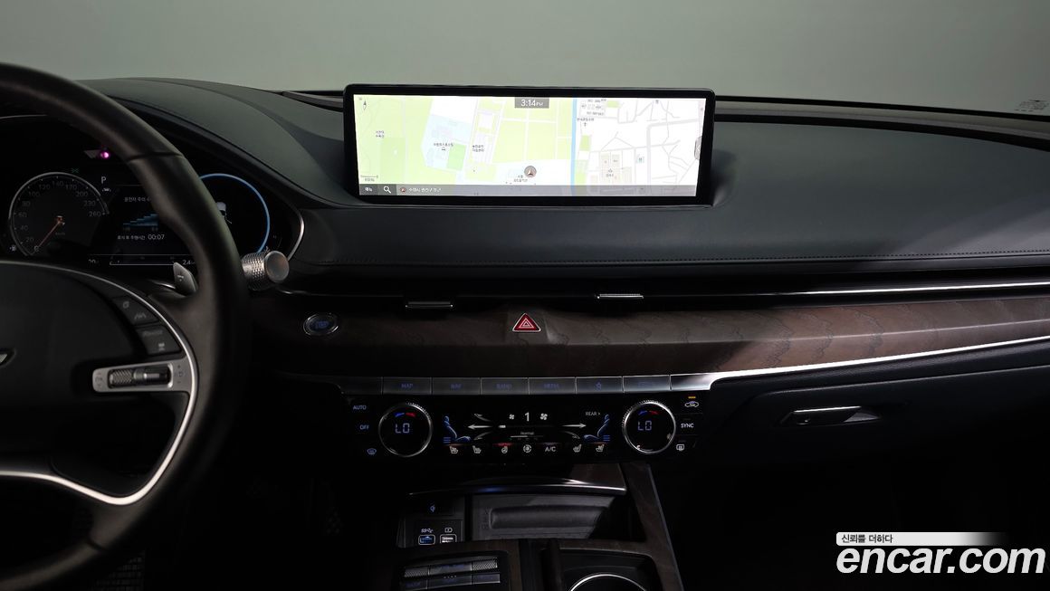 Genesis G80 2021