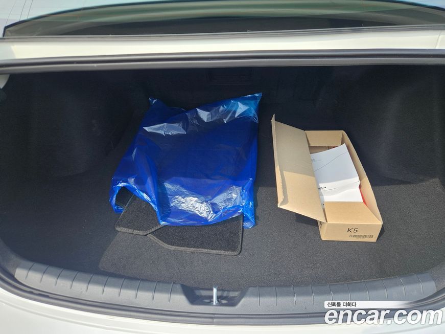 Kia K5 2023