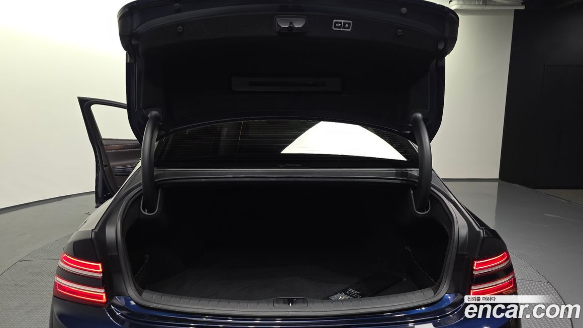 Genesis G80 2021