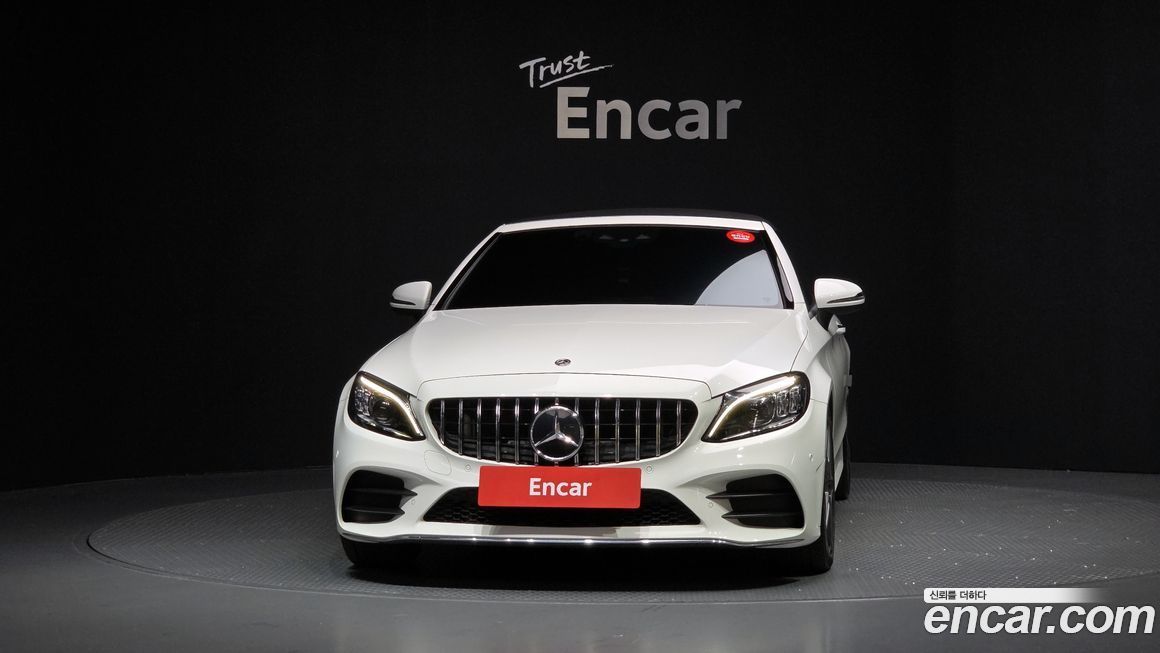 Mercedes-Benz C-Class 2020