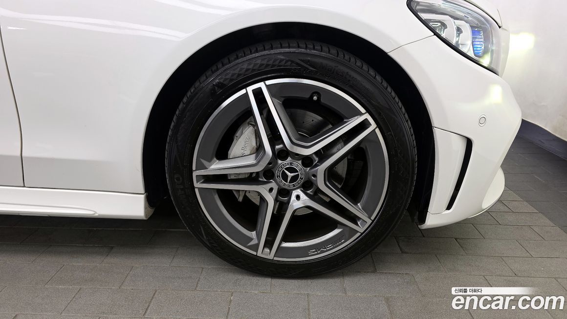 Mercedes-Benz C-Class 2020