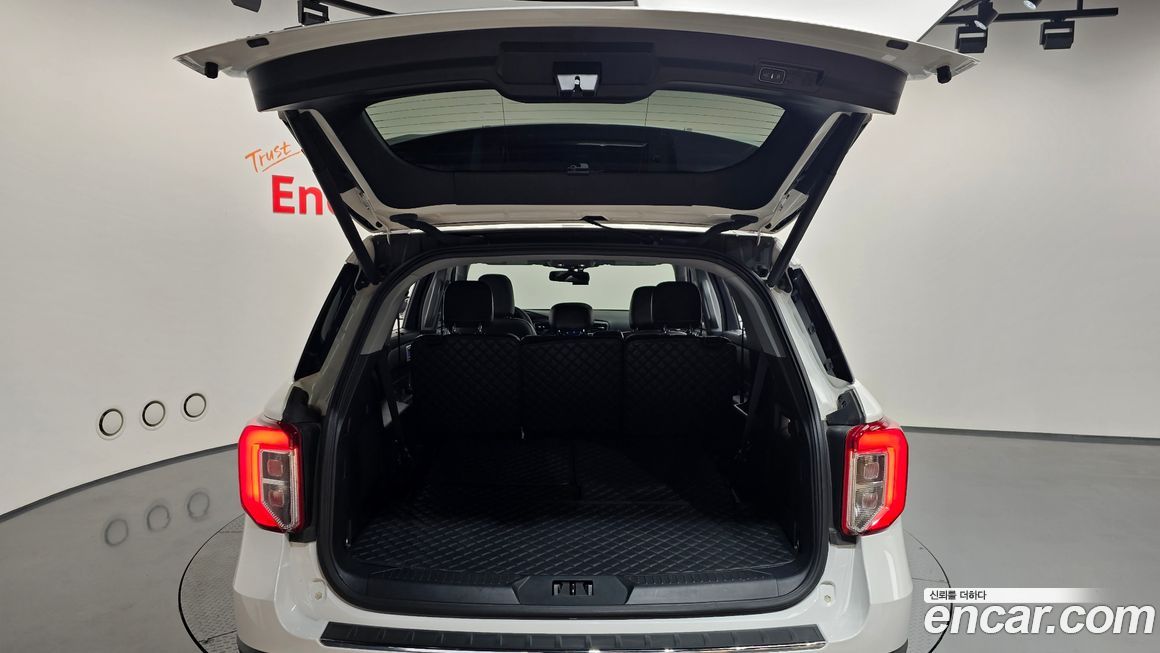 Ford Explorer 2022