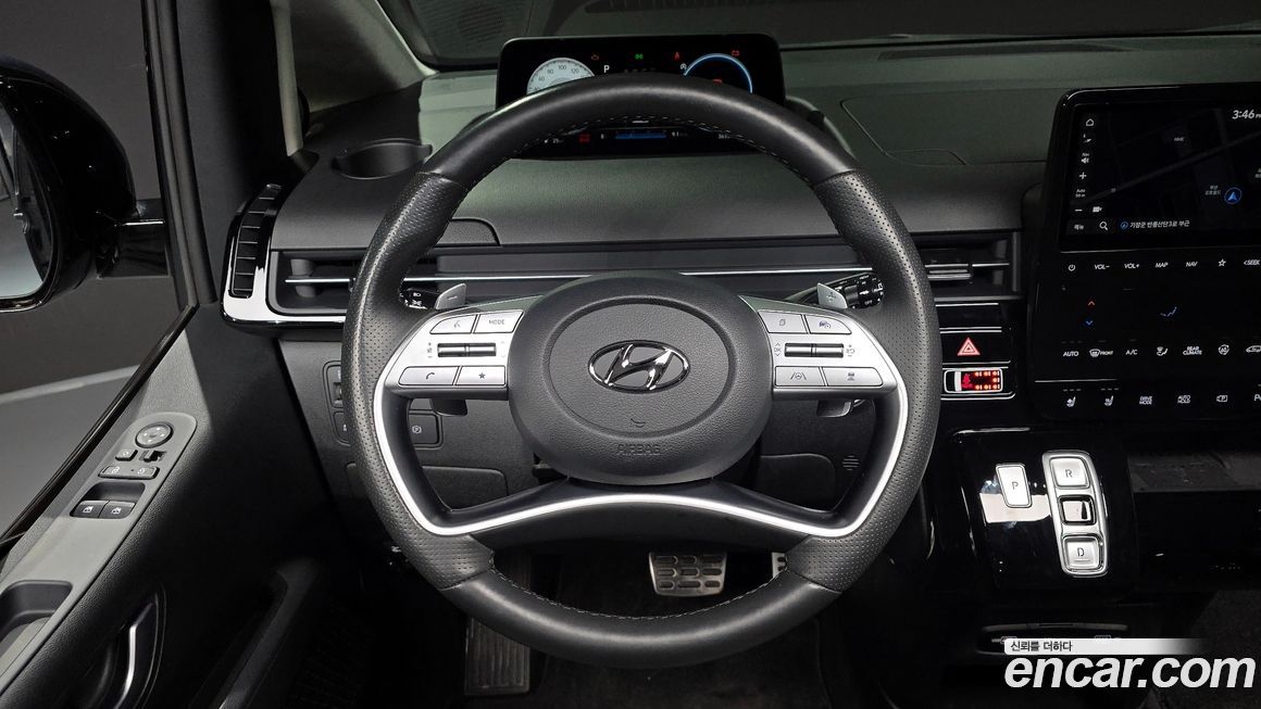 Hyundai Staria 2022