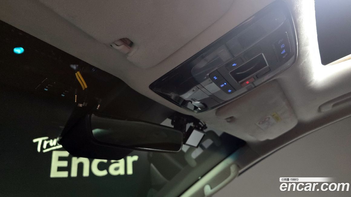 Hyundai Staria 2022