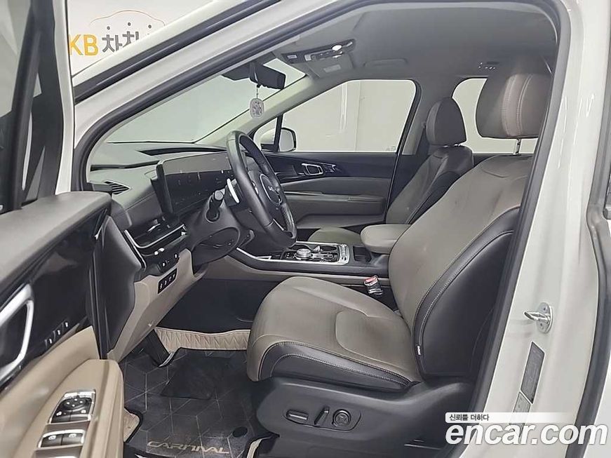 Kia Canival 2024