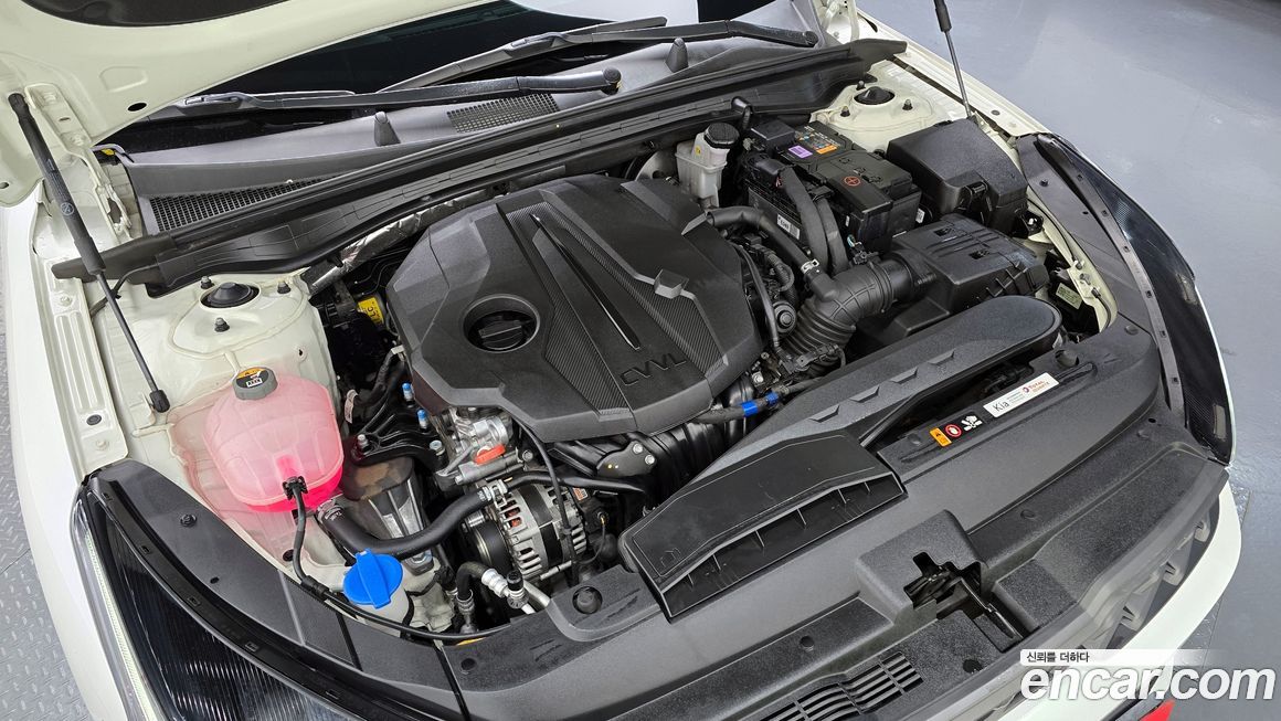 Kia K5 2023