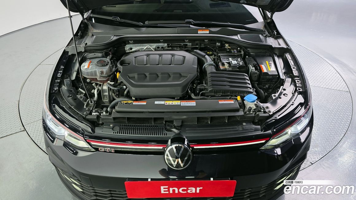 Volkswagen Golf 2024