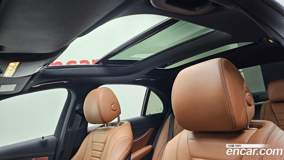 Mercedes-Benz E-Class 2021