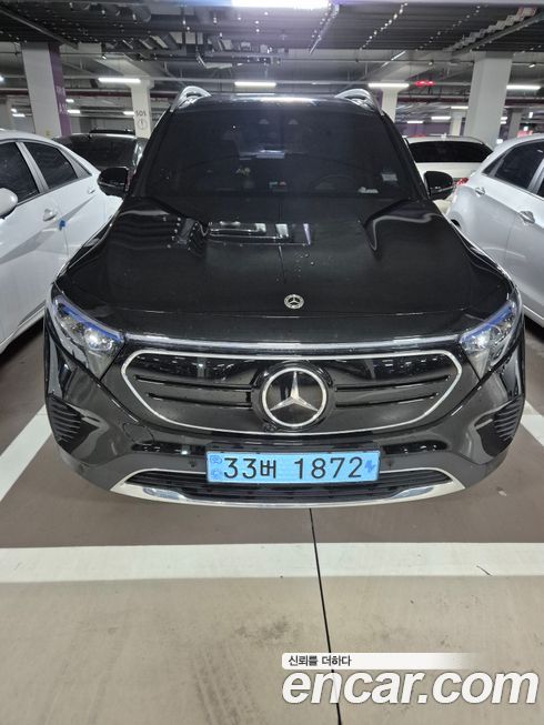 Mercedes-Benz EQB 2023