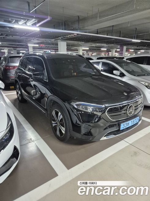 Mercedes-Benz EQB 2023