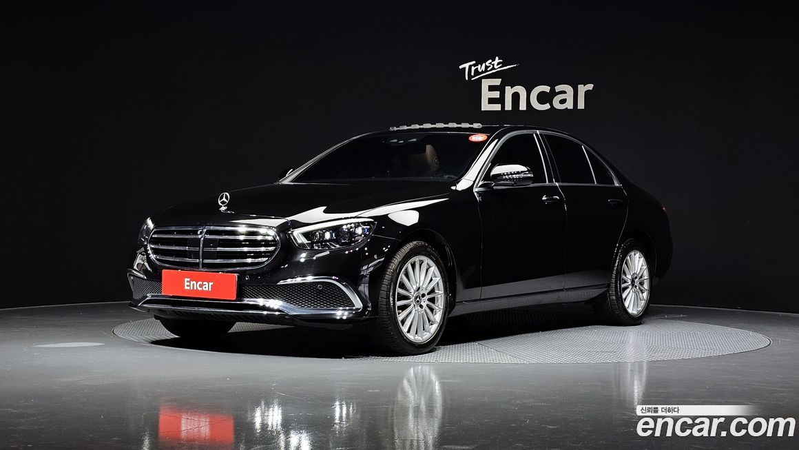 Mercedes-Benz E-Class 2021