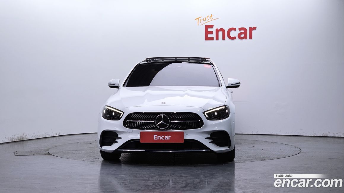 Mercedes-Benz E-Class 2021