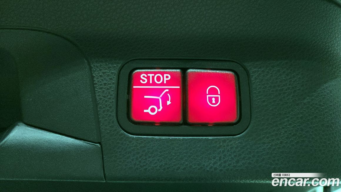 Mercedes-Benz GLC-Class 2020