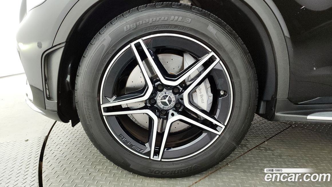 Mercedes-Benz GLC-Class 2020