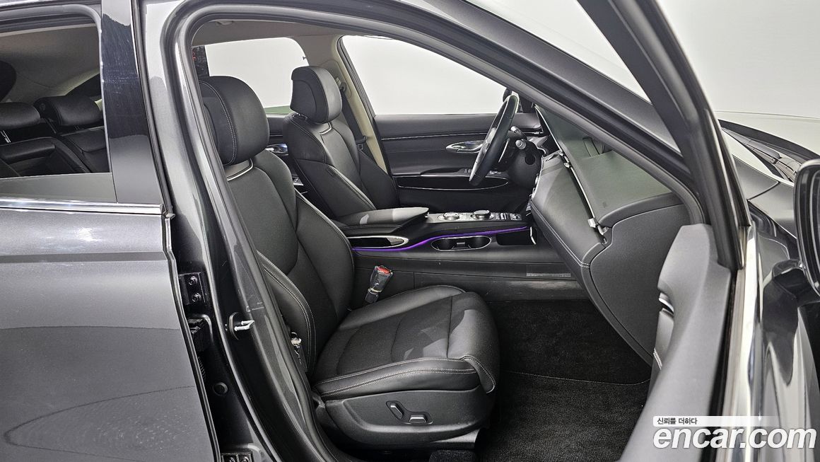 Genesis GV70 2023