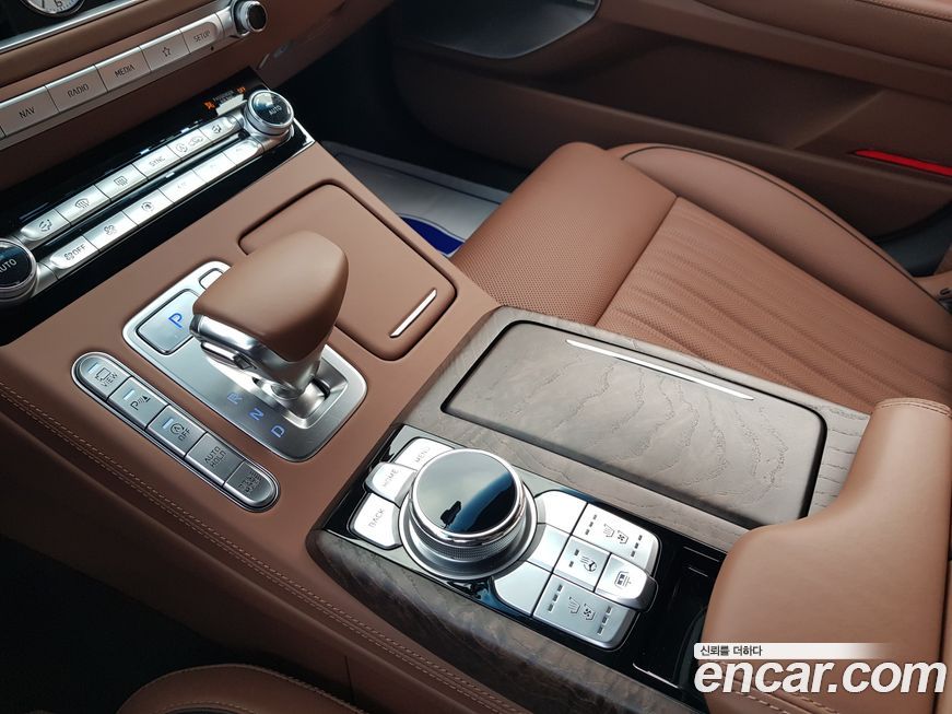 Genesis G90 2019
