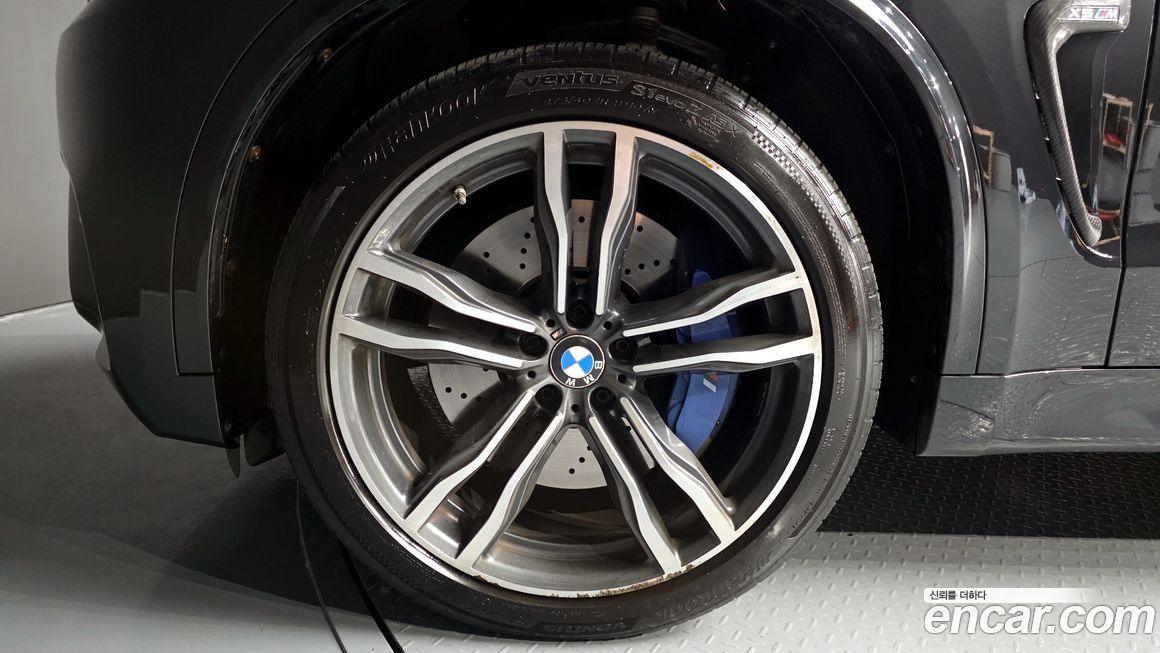 BMW X5M 2017