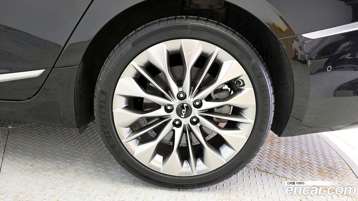 Kia K8 2023