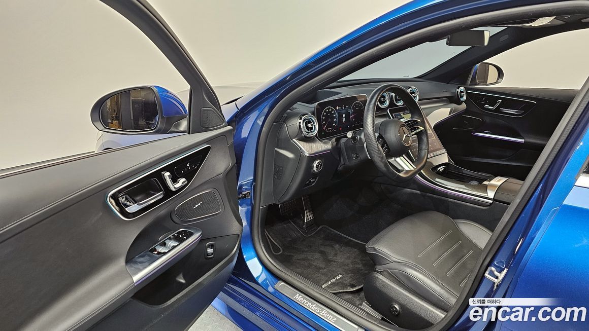 Mercedes-Benz C-Class 2023