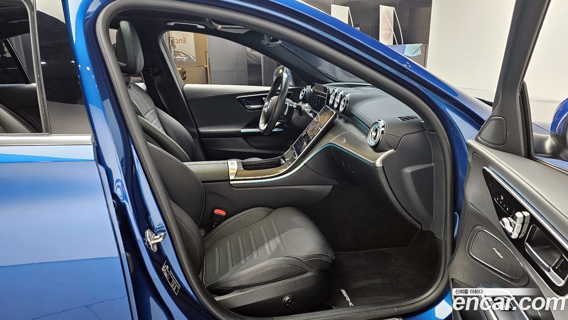 Mercedes-Benz C-Class 2023