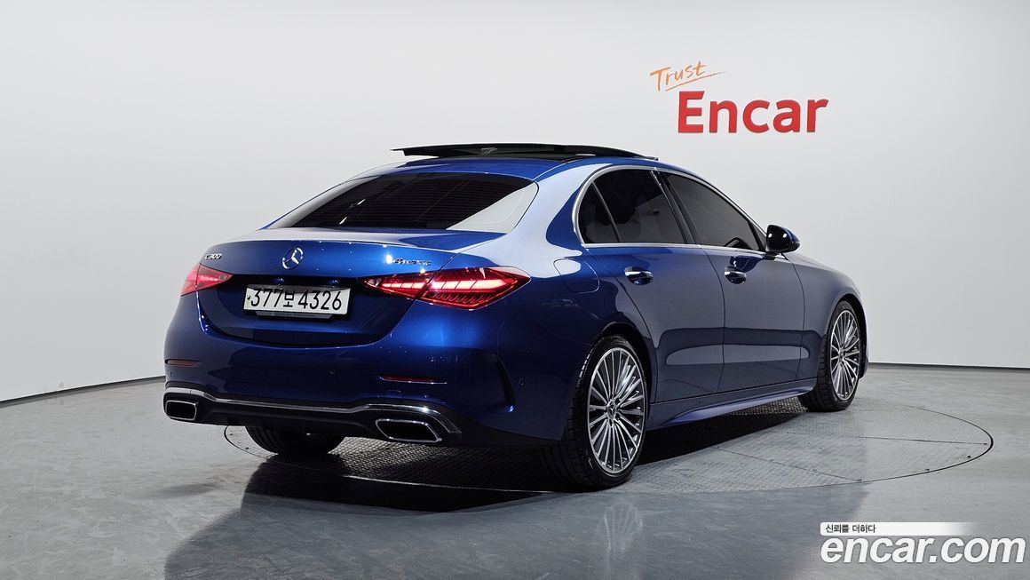 Mercedes-Benz C-Class 2023