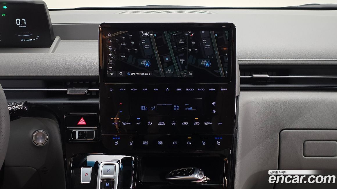 Hyundai Staria 2023