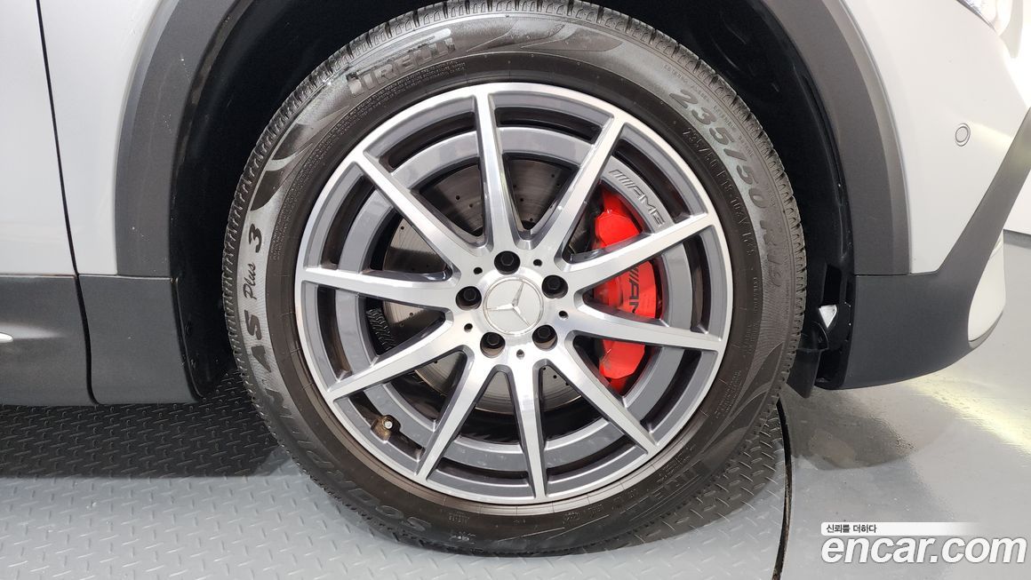 Mercedes-Benz GLB-Class 2022