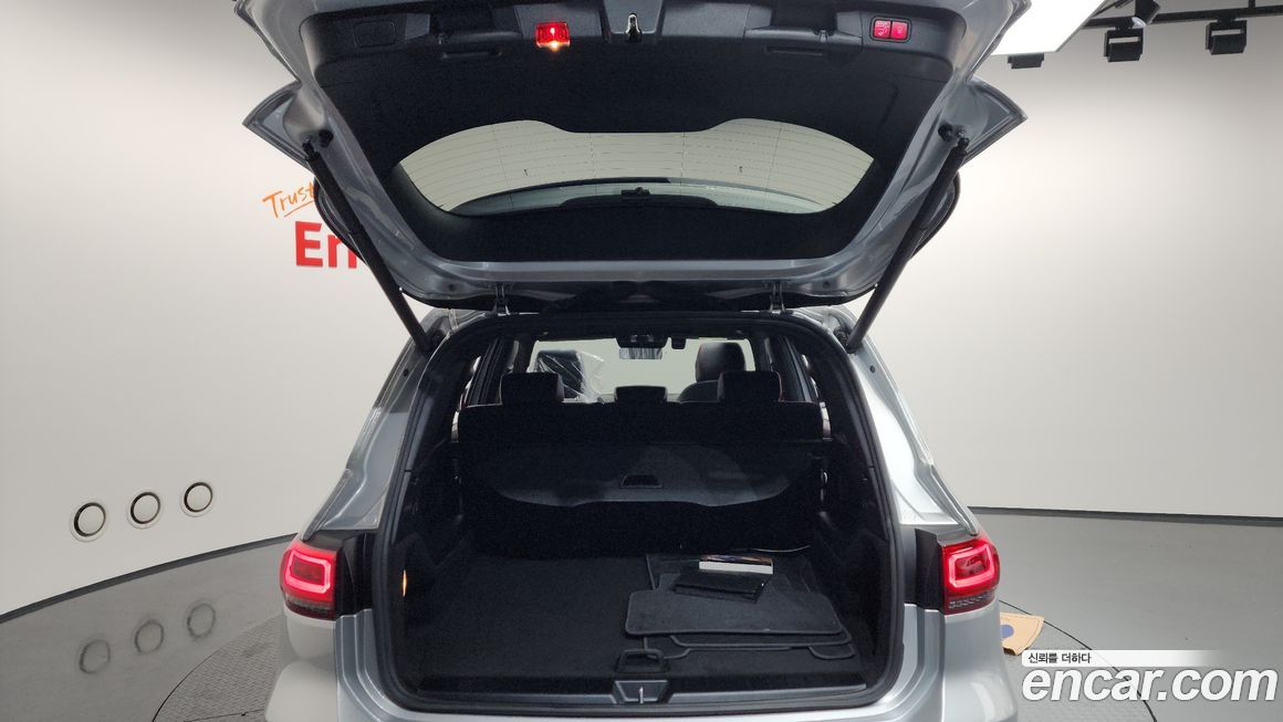 Mercedes-Benz GLB-Class 2022