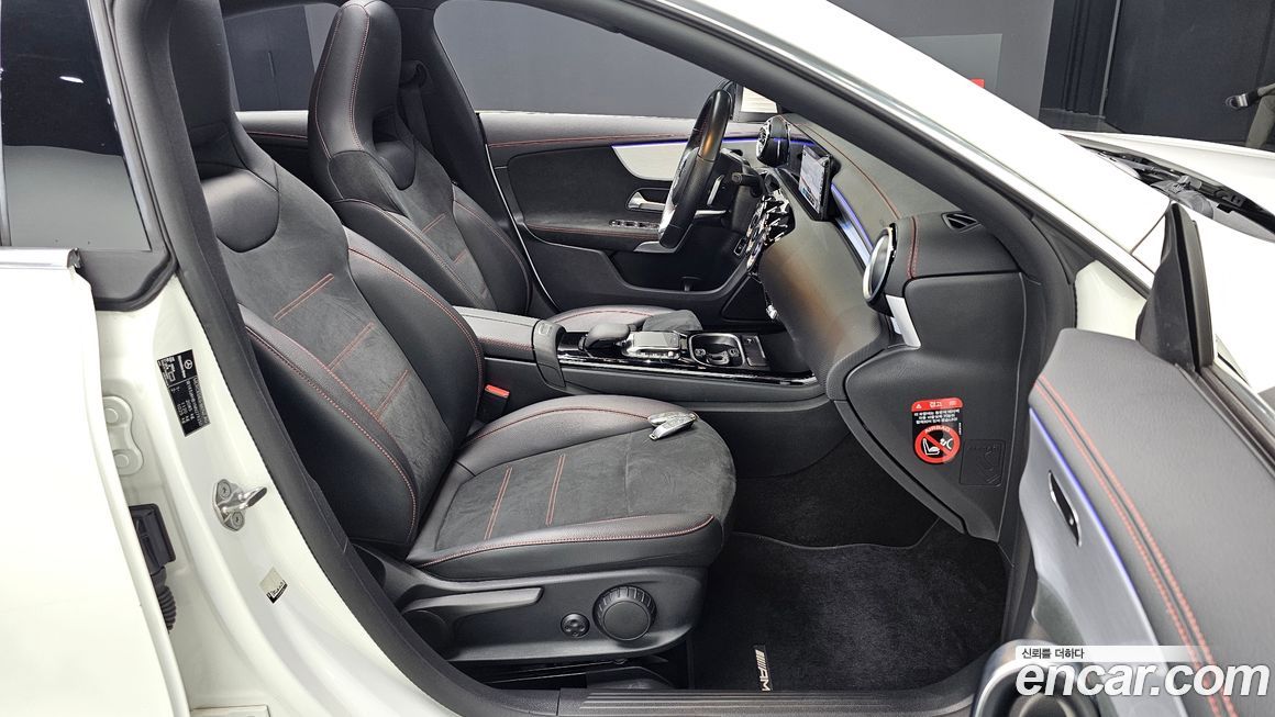 Mercedes-Benz CLA-Class 2022