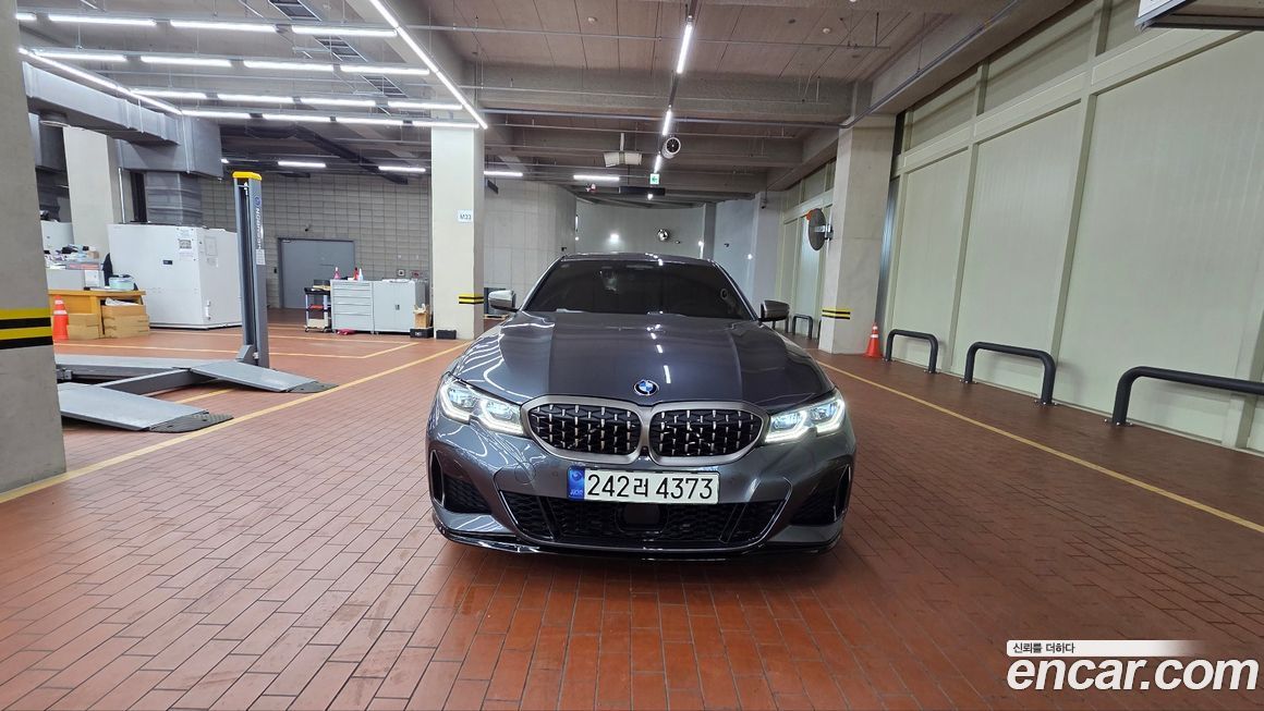 BMW 3-Series 2021