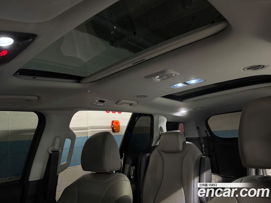 Kia Canival 2025