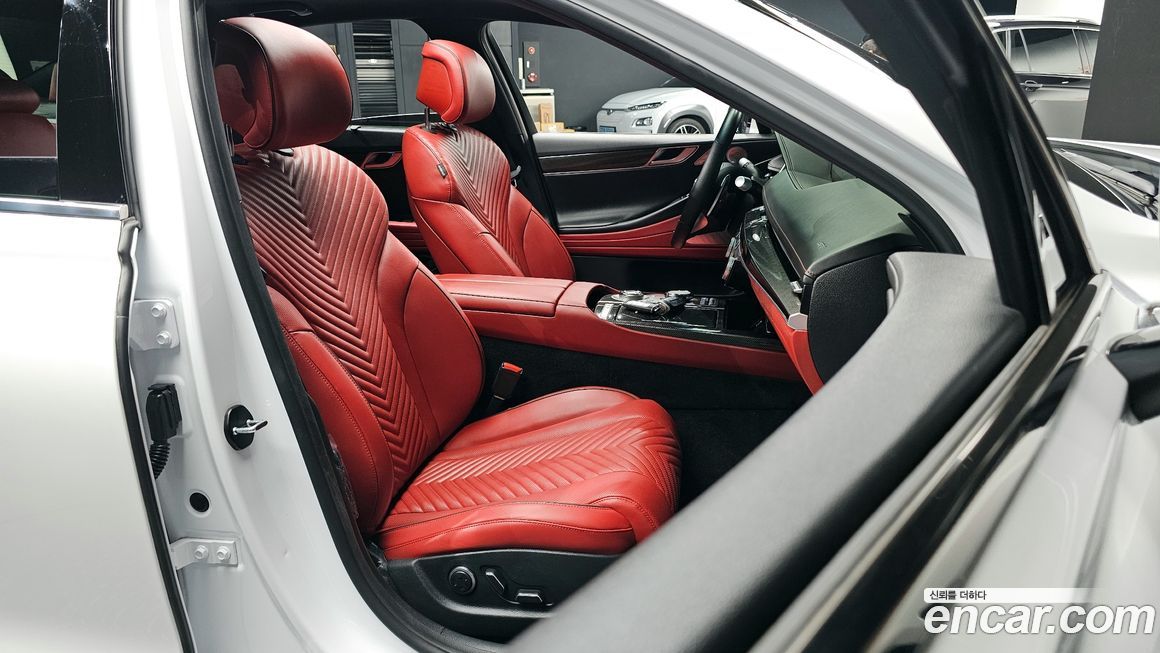 Genesis G80 2024