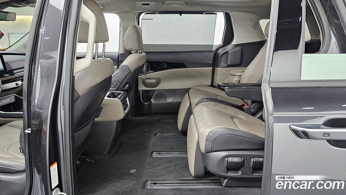 Kia Canival 2024