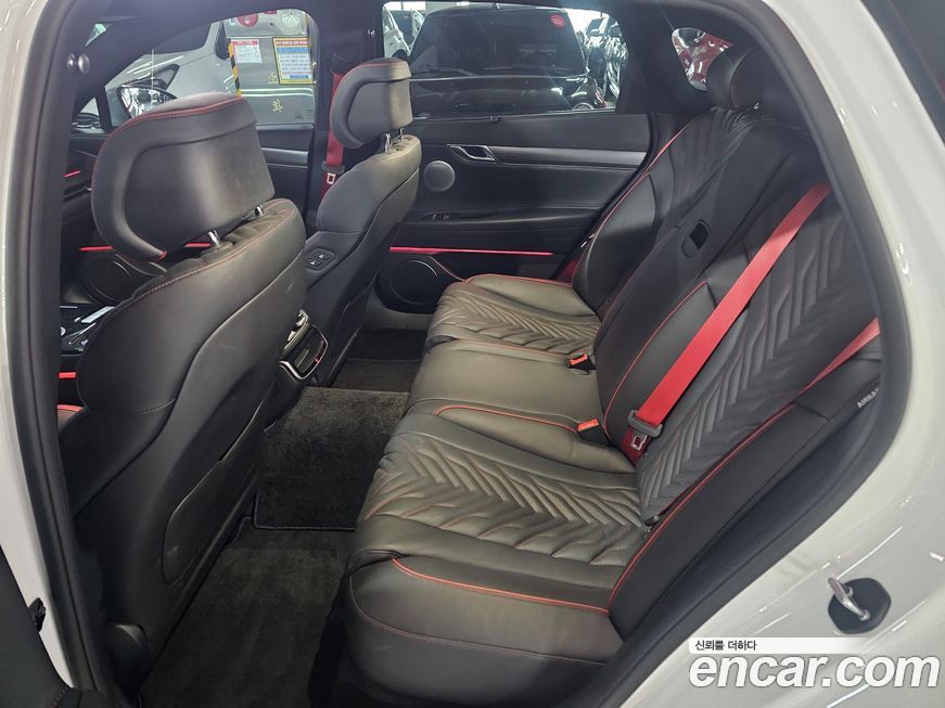 Genesis G80 2025