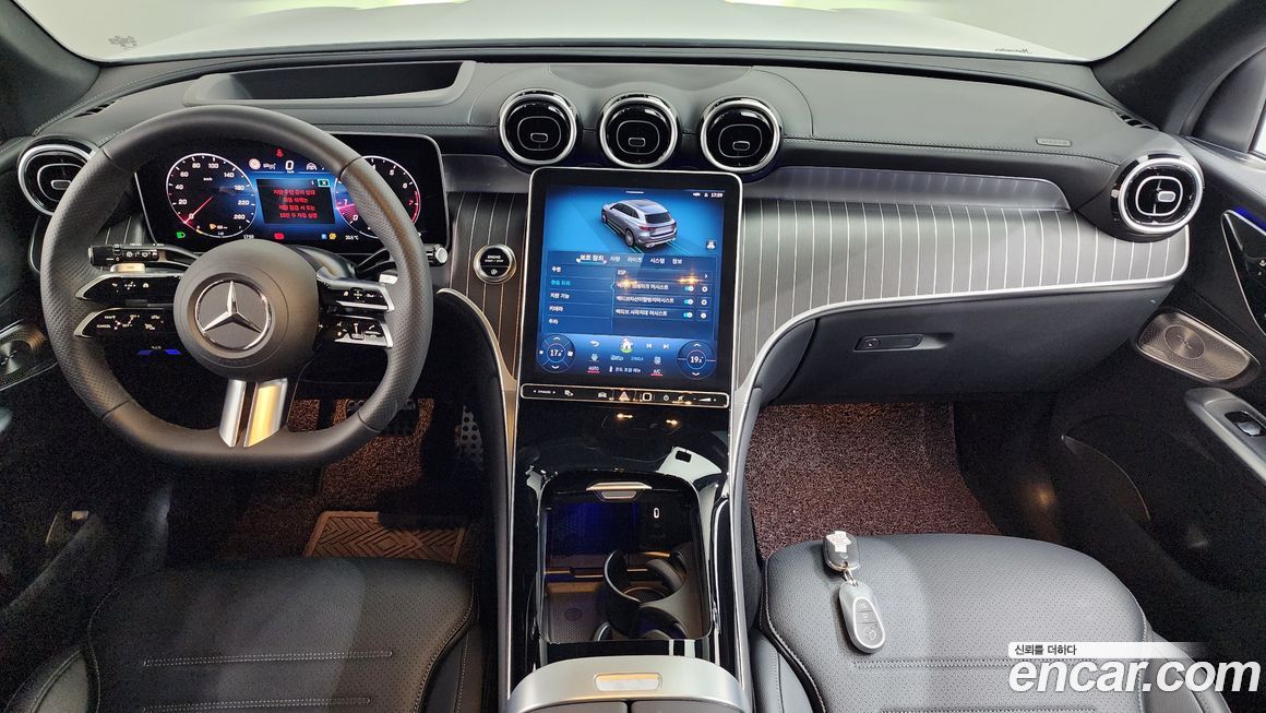 Mercedes-Benz GLC-Class 2024