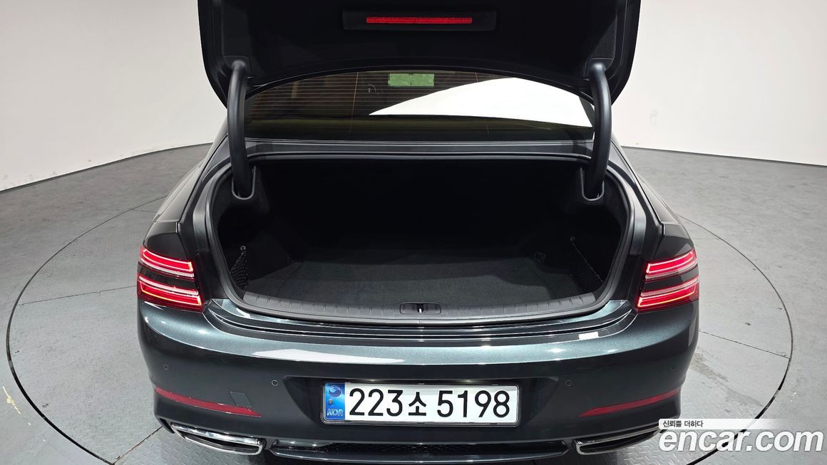 Genesis G80 2021