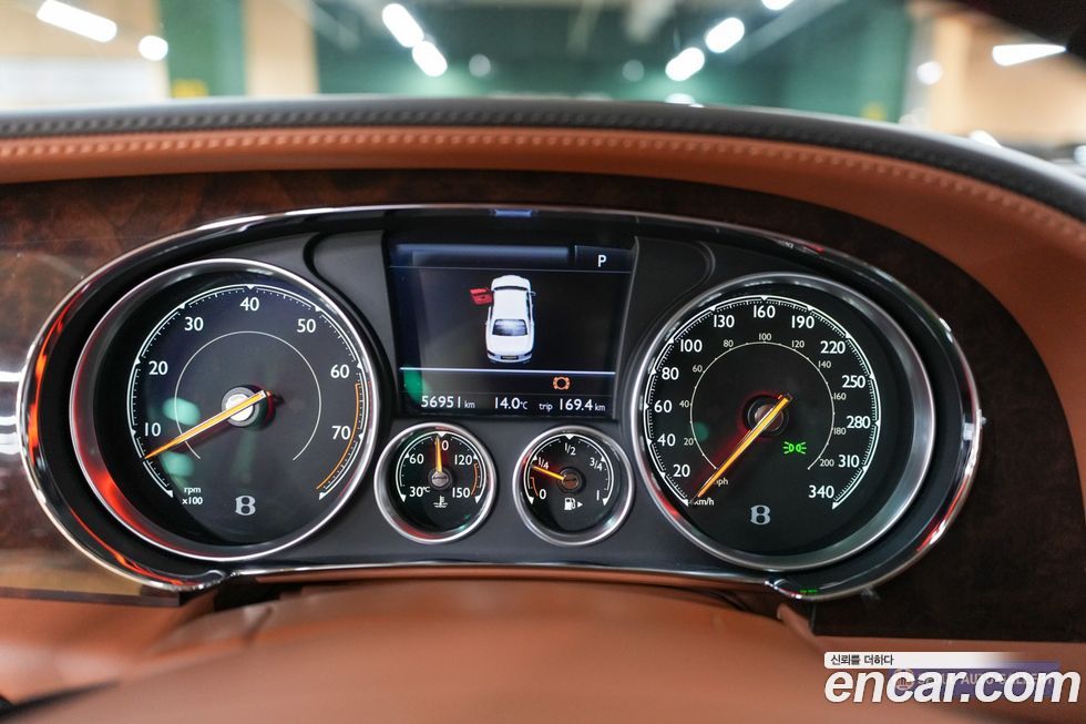 Bentley Flying Spur 2016