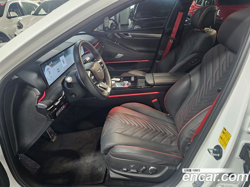 Genesis G80 2025