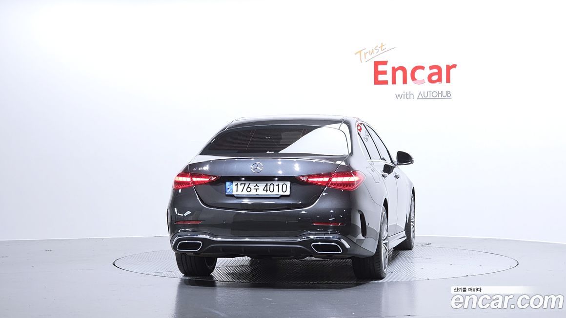 Mercedes-Benz C-Class 2022