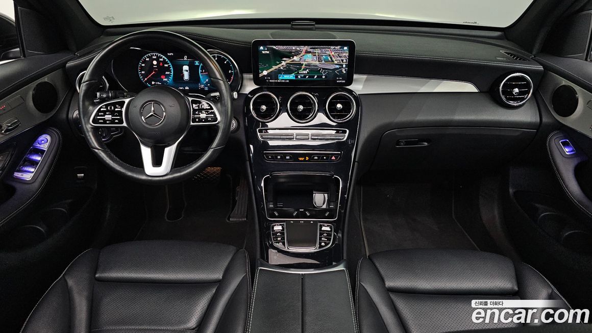 Mercedes-Benz GLC-Class 2022