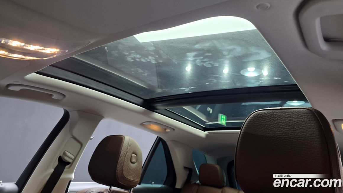 Mercedes-Benz GLE-Class 2023