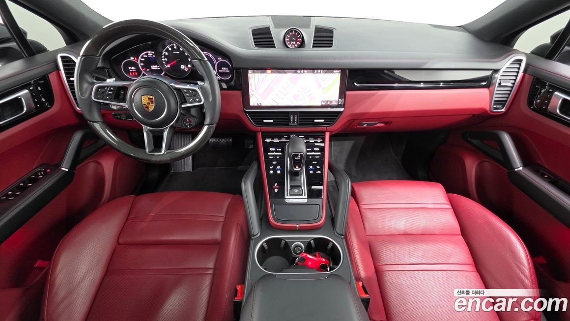 Porsche Cayenne 2021