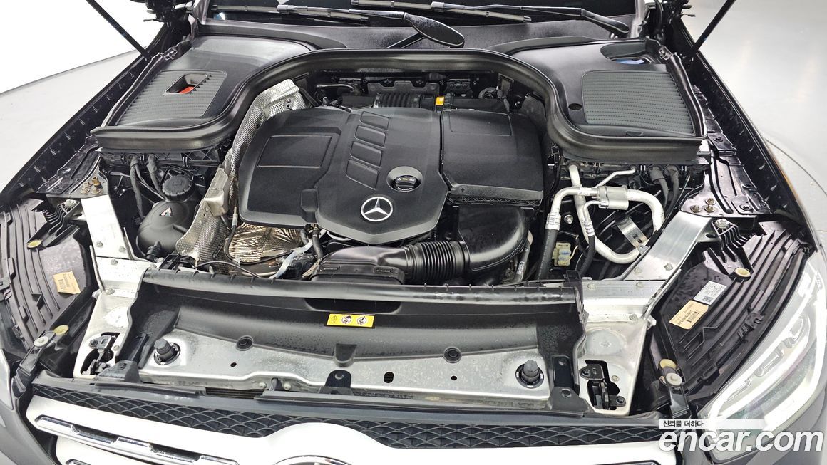 Mercedes-Benz GLC-Class 2022