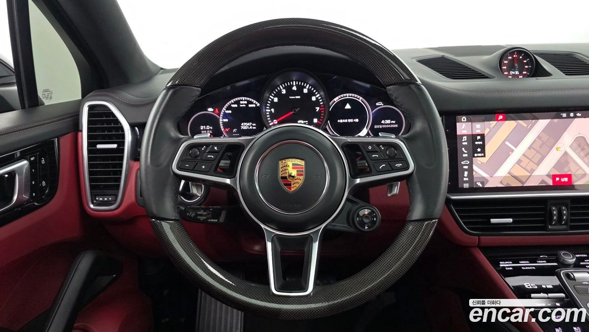 Porsche Cayenne 2021