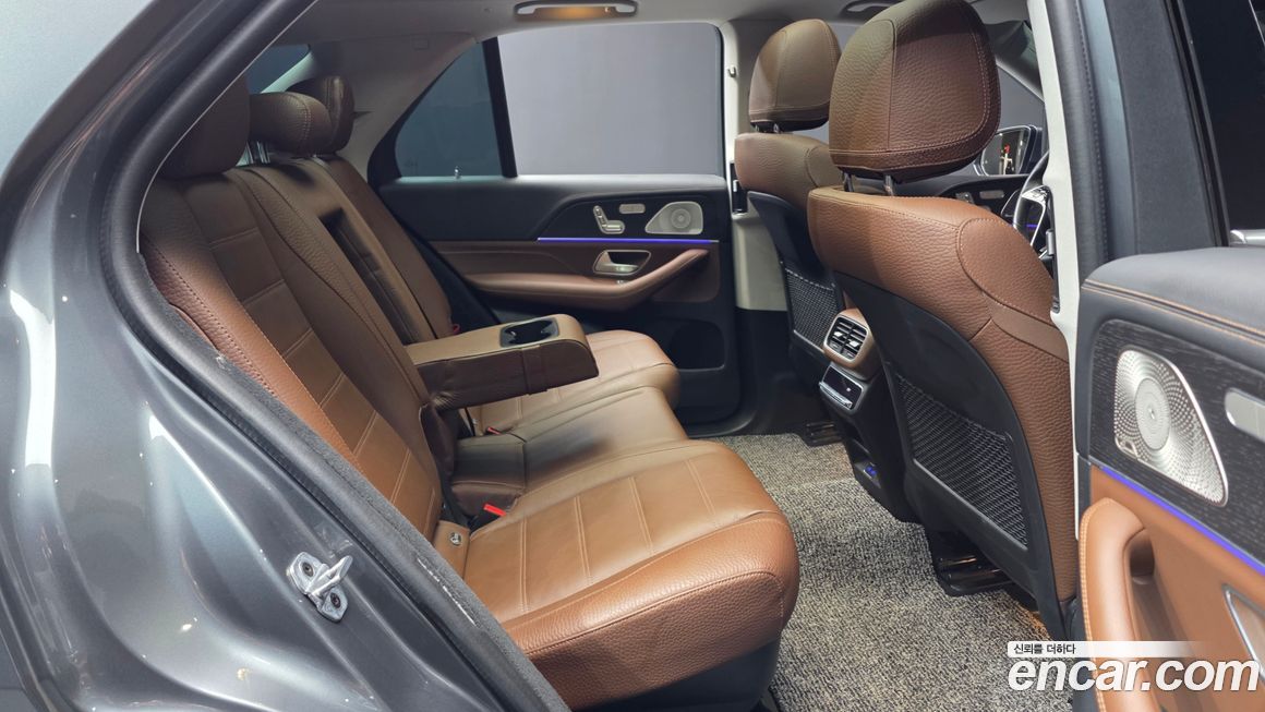 Mercedes-Benz GLE-Class 2023