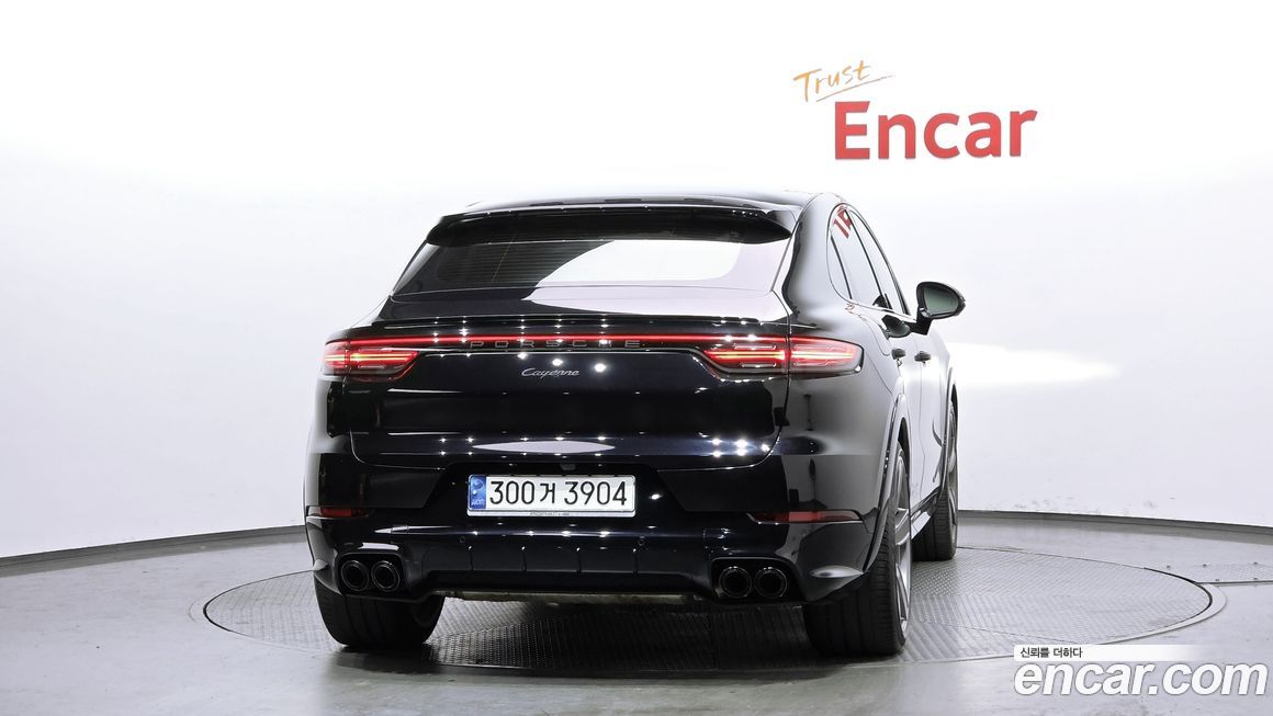 Porsche Cayenne 2021