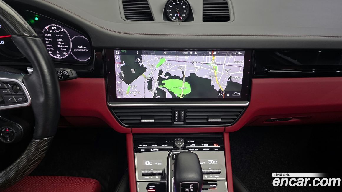 Porsche Cayenne 2021