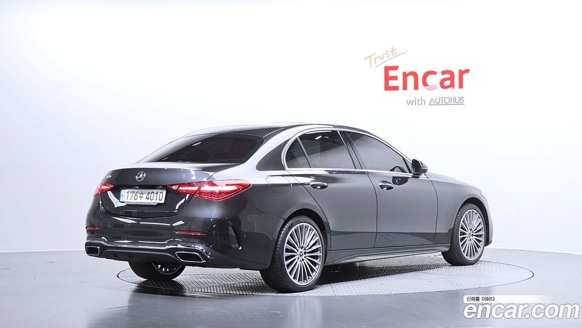 Mercedes-Benz C-Class 2022